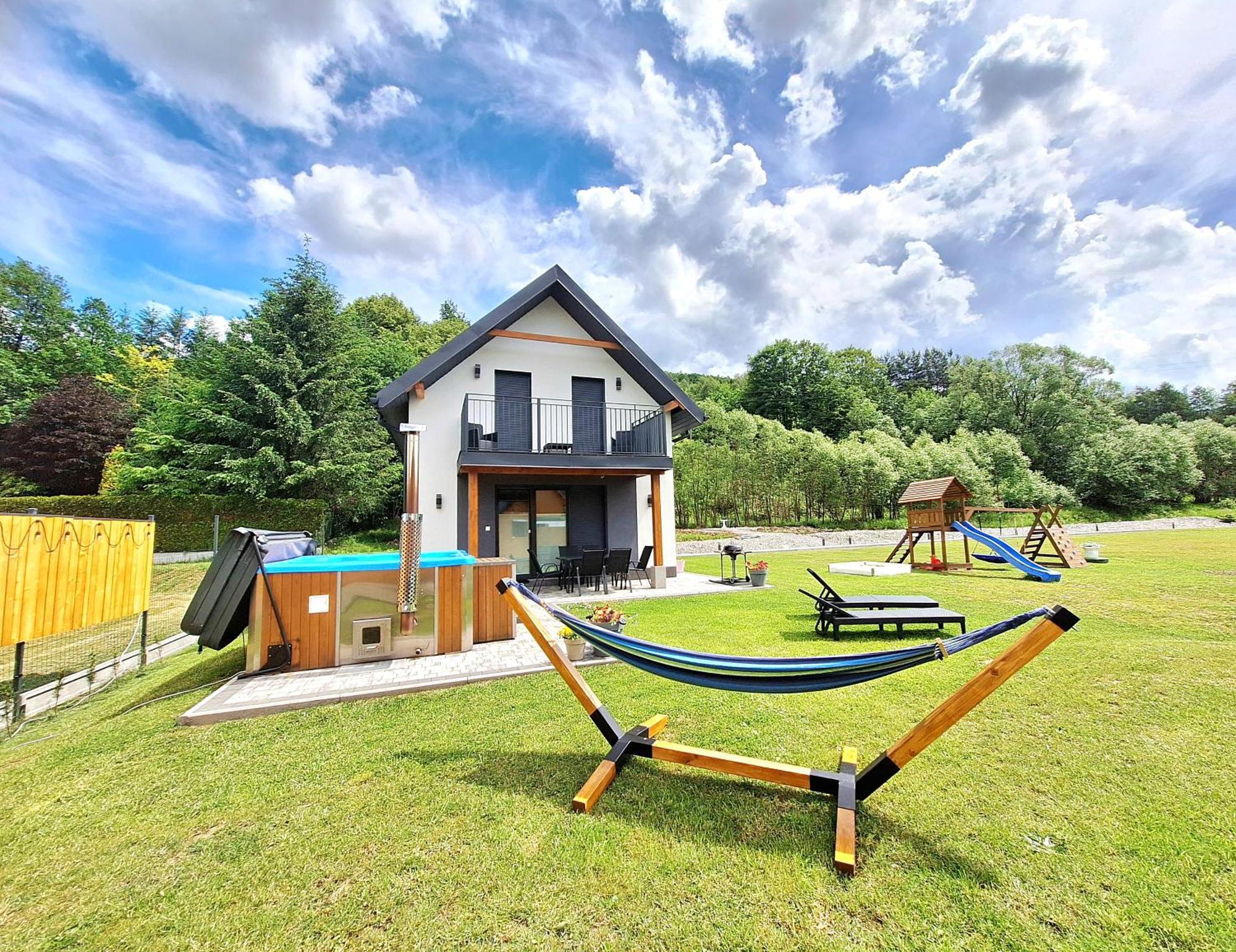 Jelonkowo Villa Brenna Exterior photo